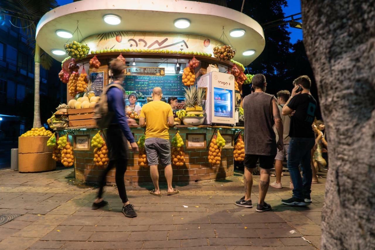 לאונרדו ביץ' מלון